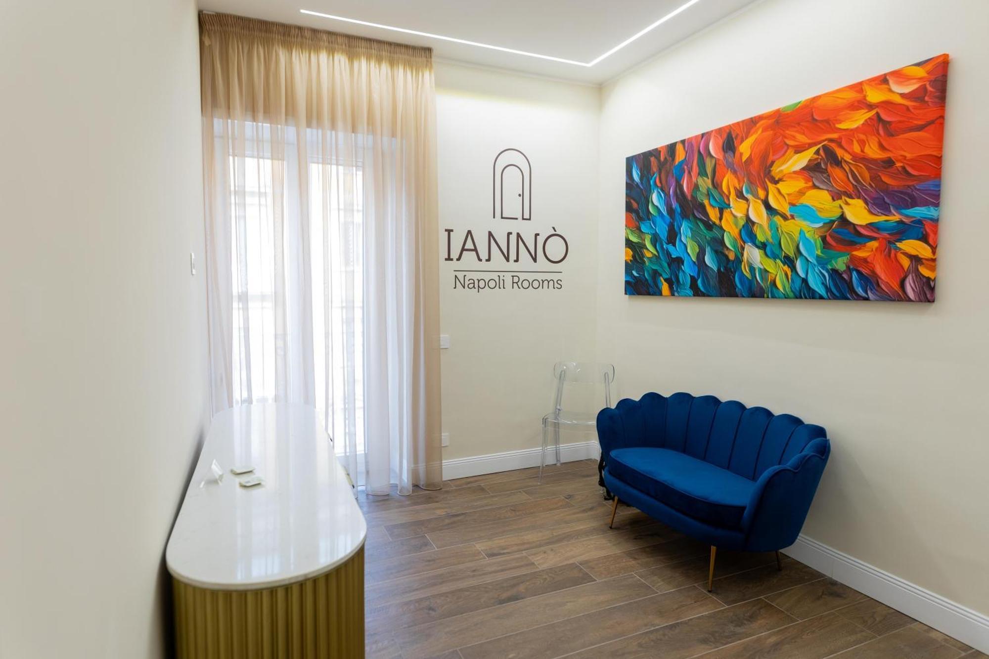 Ianno * Napels
